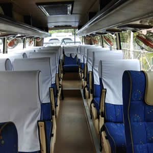 mini coach rental booking in delhi