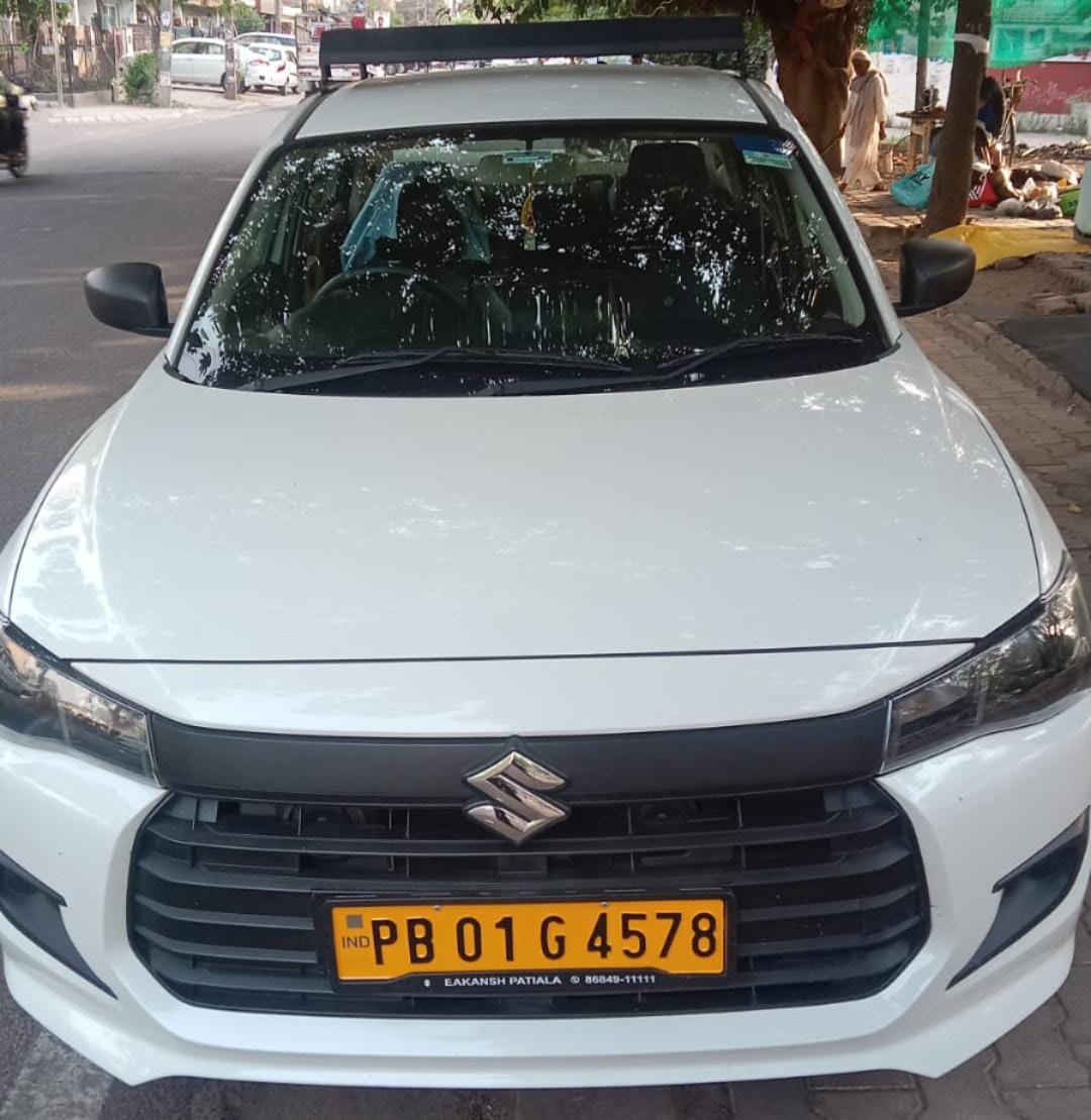 Swift Dzire CNG (4+1)